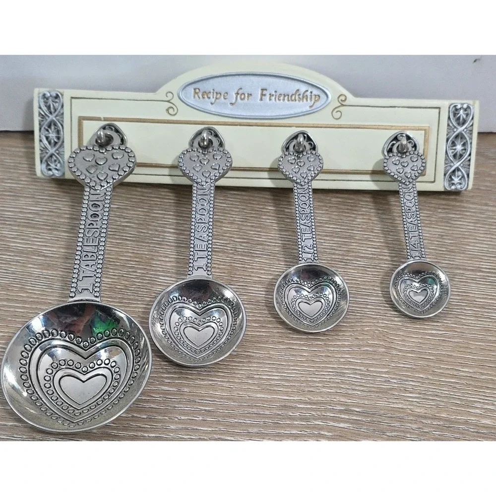 Heart Themed 4 Piece‎ Measuring Spoon Set 1 TBLS, 1 TSP, 1/2 TSP, 1/4 TSP